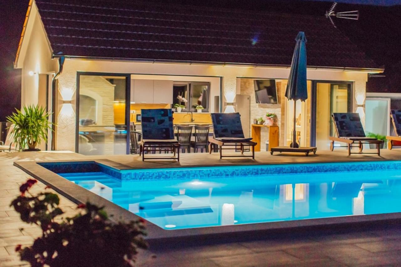 Villa Mario Tolici Εξωτερικό φωτογραφία
